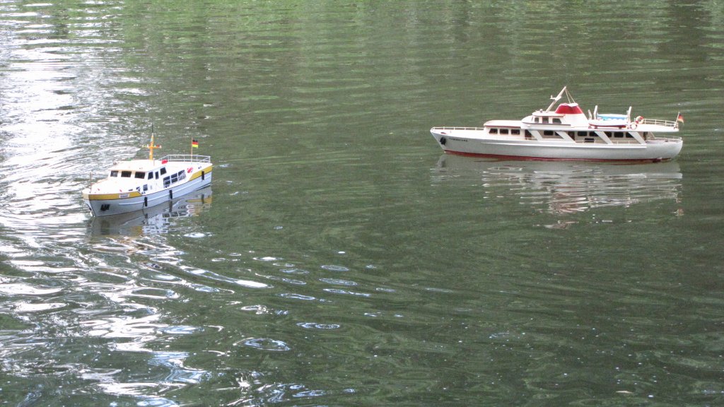 Die Robbe - BUSSARD von1977 und die ORION von Schuco-Hegi