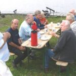 Gute Tradition: gemeinsames Frühstück der Camper in der frischen Luft.