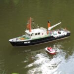 Bei der NORDERNEY wird die MÖVE an Bord gebracht.